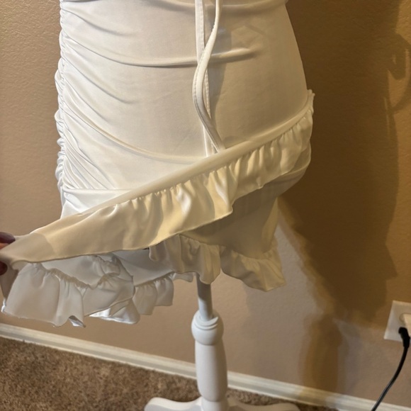 SHEIN White Mini Dress with Ruffle Hem Wraparound w/Ties Stretchy NWOT - Picture 6 of 16